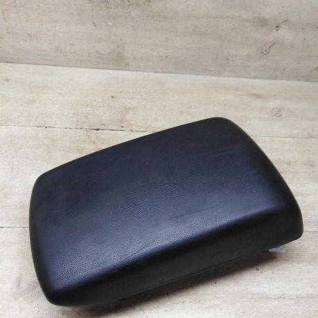 podlokotnik-mazda-3-bk-art-85411-big-3