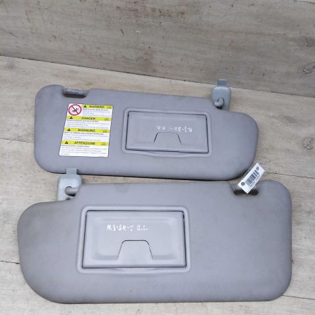 kozyrek-solncezashhitnyi-mazda-3-bk-art-85566-big-2