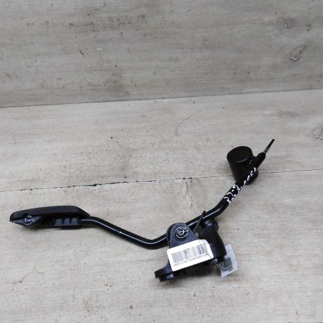 pedal-gaza-geely-lc-panda-cross-art-86079-big-0