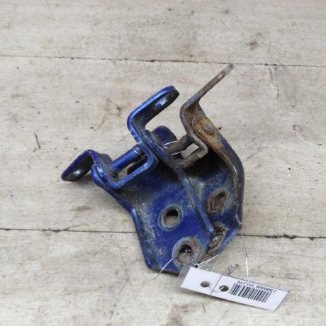 petlia-dveri-peredniaia-levaia-mazda-6-gg-art-86122-big-3