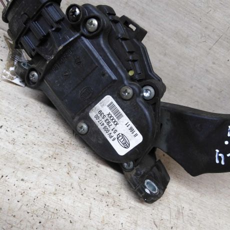 pedal-gaza-fiat-albea-i-art-86465-big-2