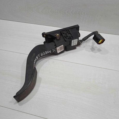 pedal-gaza-hyundai-matrix-art-86619-big-0