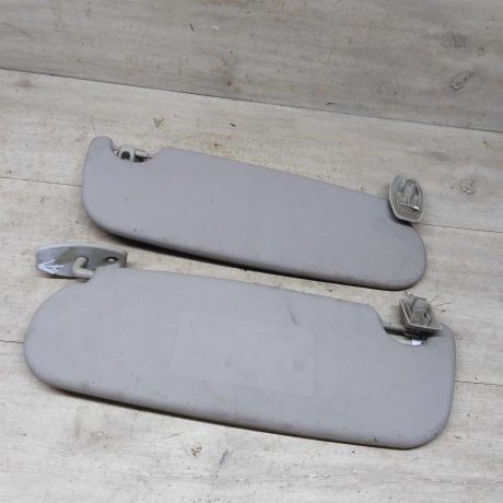 kozyrek-solncezashhitnyi-lifan-smily-i-320-art-86819-big-0