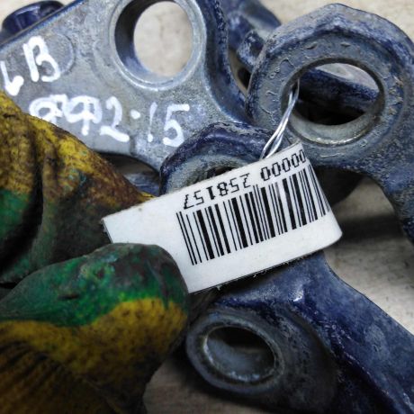 petlia-dveri-ford-focus-2-art-87452-big-1