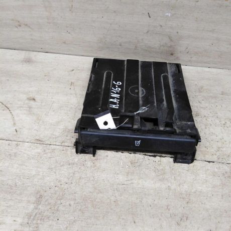 podstakannik-nissan-almera-n16-art-87495-big-3