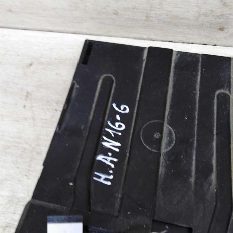 podstakannik-nissan-almera-n16-art-87495-big-1