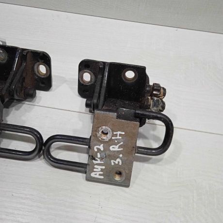 petlia-dveri-nizniaia-audi-a4-b6-audi-a4-b7-art-87740-big-2