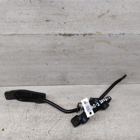 pedal-gaza-kia-rio-ii-art-87773-big-0