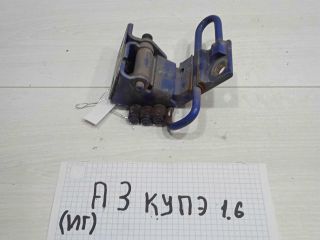 petlia-dveri-pravaia-nizniaia-audi-a3-8l-art-87872