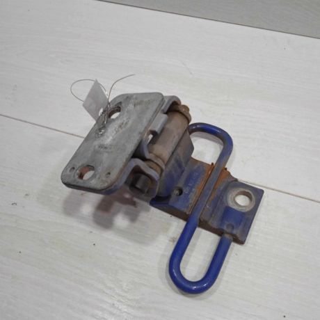 petlia-dveri-peredniaia-levaia-nizniaia-audi-a3-8l-art-87922-big-3