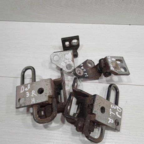 petlia-dveri-zadniaia-volkswagen-jetta-5-art-88355-big-3