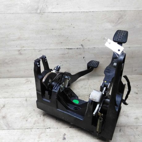 pedalnyi-uzel-blok-chevrolet-cruze-art-89075-big-1