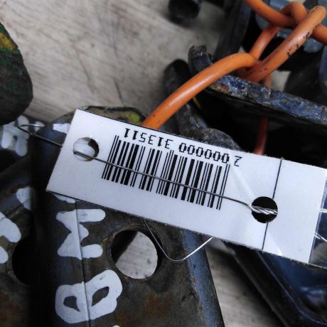 petlia-dveri-mitsubishi-space-wagon-iii-art-89260-big-1