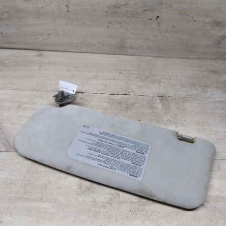 kozyrek-solncezashhitnyi-pravyi-mitsubishi-space-wagon-iii-art-89306-big-0