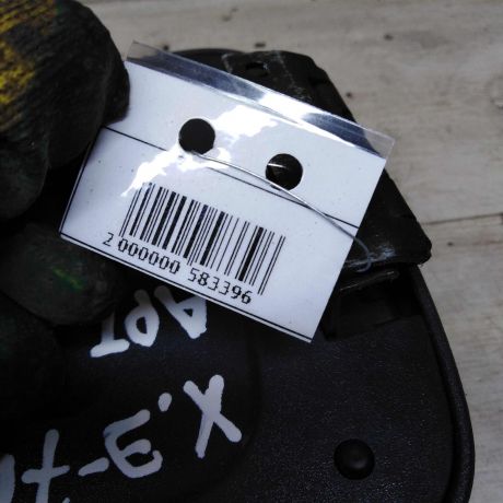 podlokotnik-hyundai-elantra-iii-art-89605-big-9