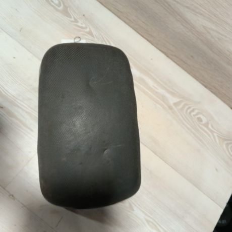 podlokotnik-hyundai-elantra-iii-art-89605-big-6