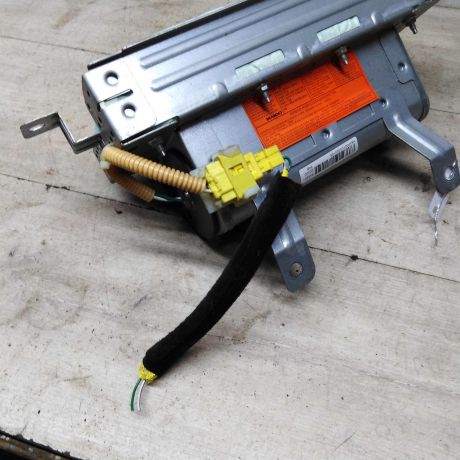 poduska-bezopasnosti-airbag-pravaia-v-torpedu-hyundai-elantra-iii-art-89865-big-2