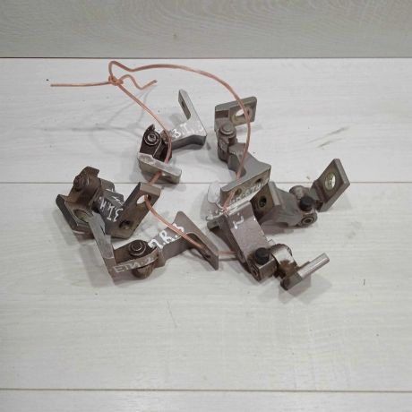 petlia-dveri-skoda-yeti-i-art-90676-big-0