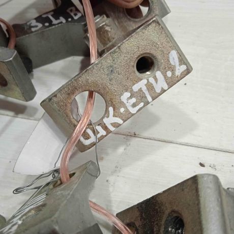 petlia-dveri-skoda-yeti-i-art-90676-big-1