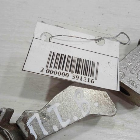 petlia-dveri-levaia-skoda-yeti-i-art-90682-big-3