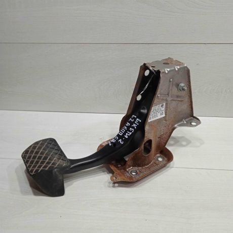 pedal-tormoza-skoda-yeti-i-dorestailing-art-90819-big-0