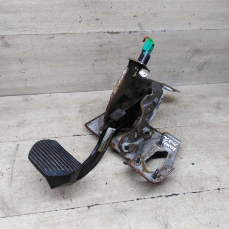 pedal-tormoza-akpp-citroen-c4-i-art-91081-big-0