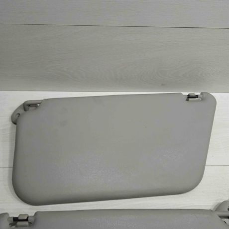 kozyrek-solncezashhitnyi-skoda-yeti-i-art-91224-big-3