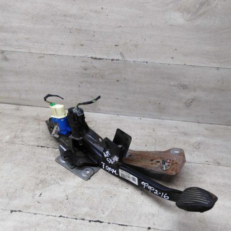 pedal-tormoza-ford-focus-ii-art-91612-big-0