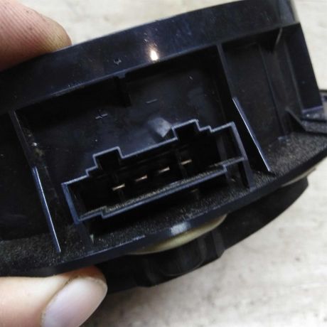 dinamik-akusticeskii-zadnii-volkswagen-passat-b7-art-91636-big-2