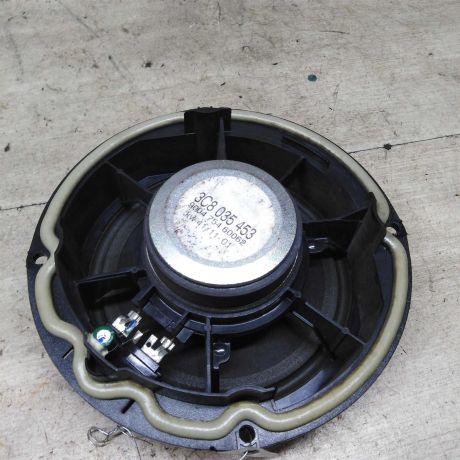 dinamik-akusticeskii-zadnii-volkswagen-passat-b7-art-91636-big-3