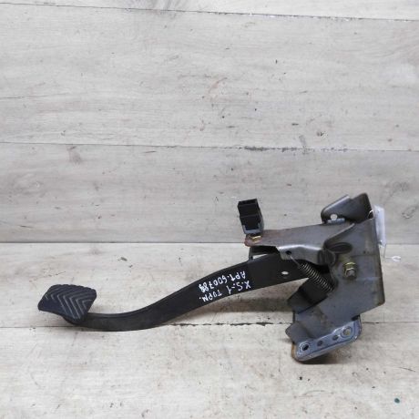 pedal-tormoza-hyundai-santa-fe-i-art-91734-big-0