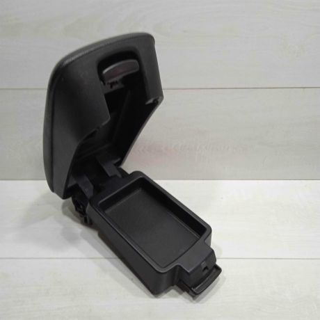 podlokotnik-kia-ceed-i-art-92338-big-0