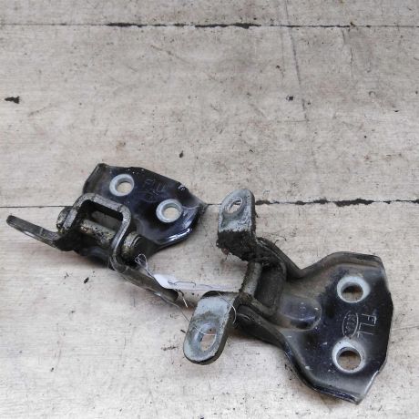 petlia-dveri-peredniaia-levaia-kia-sorento-i-art-92386-big-1