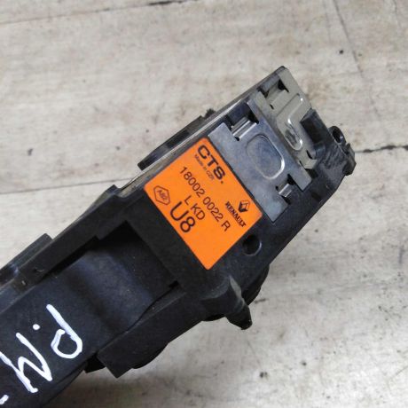 pedal-gaza-renault-megane-iii-art-92518-big-4