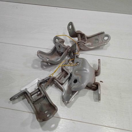 petlia-dveri-kia-ceed-i-art-92655-big-0