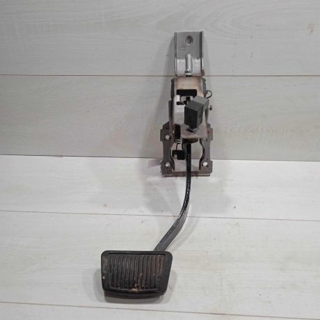 pedal-tormoza-hyundai-ix35-i-art-92970-big-0