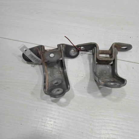 petlia-dveri-peredniaia-pravaia-hyundai-ix35-i-art-93049-big-2