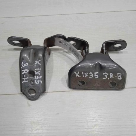 petlia-dveri-zadniaia-pravaia-hyundai-ix35-i-art-93069-big-0