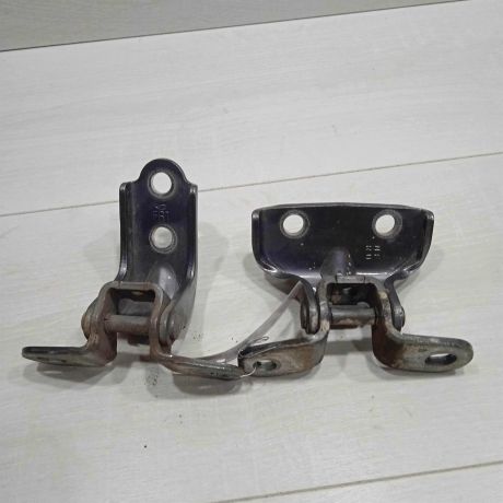 petlia-dveri-zadniaia-pravaia-hyundai-ix35-i-art-93069-big-1