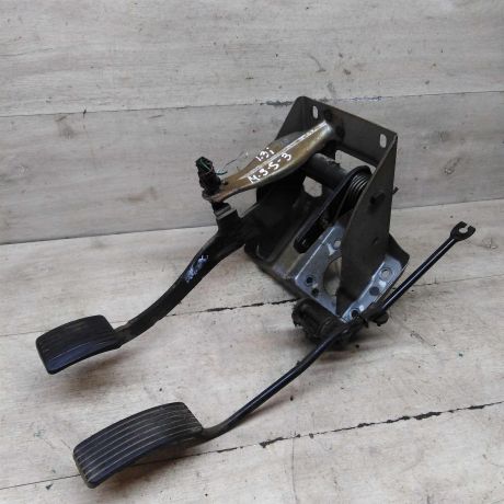 blok-pedalei-mitsubishi-space-star-i-art-93199-big-0