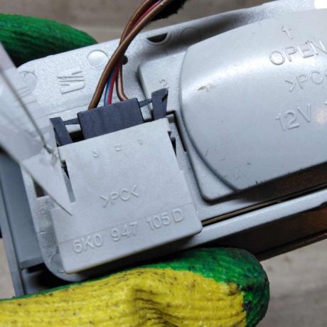 plafon-salona-seat-cordoba-i-restailing-art-93302-big-1