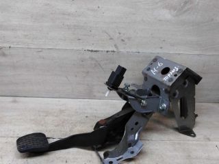 pedal-tormoza-mazda-6-gg-art-93610
