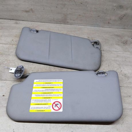 kozyrek-solncezashhitnyi-ford-fusion-i-art-93709-big-3