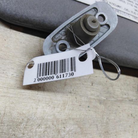 kozyrek-solncezashhitnyi-hyundai-accent-ii-art-93862-big-1