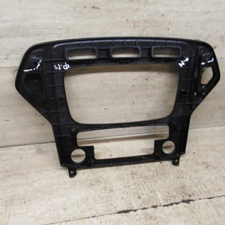 ramka-magnitoly-ford-mondeo-3-art-94437-big-4