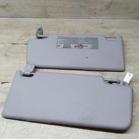 kozyrek-solncezashhitnyi-ford-mondeo-3-art-94719-big-1