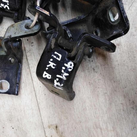 petlia-dveri-ford-mondeo-3-art-94903-big-4