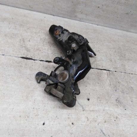 petlia-dveri-otkatnoi-zadniaia-pravaia-nizniaia-peugeot-partner-i-restailing-art-96024-big-1