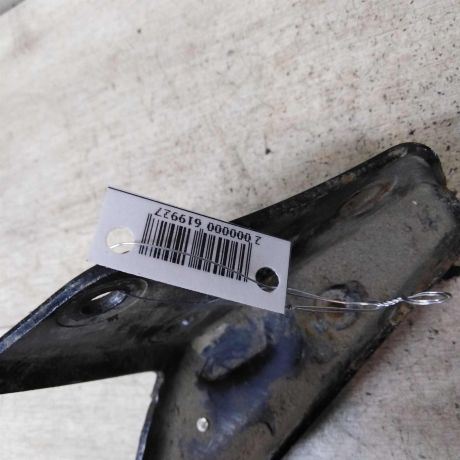 petlia-dveri-otkatnoi-zadniaia-pravaia-nizniaia-peugeot-partner-i-restailing-art-96024-big-3