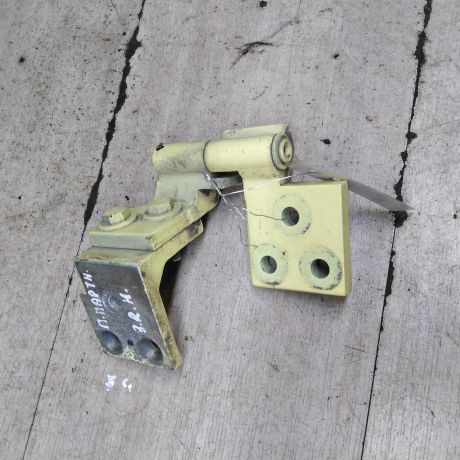 petlia-dveri-raspasnoi-zadniaia-pravaia-nizniaia-peugeot-partner-i-restailing-art-96126-big-3